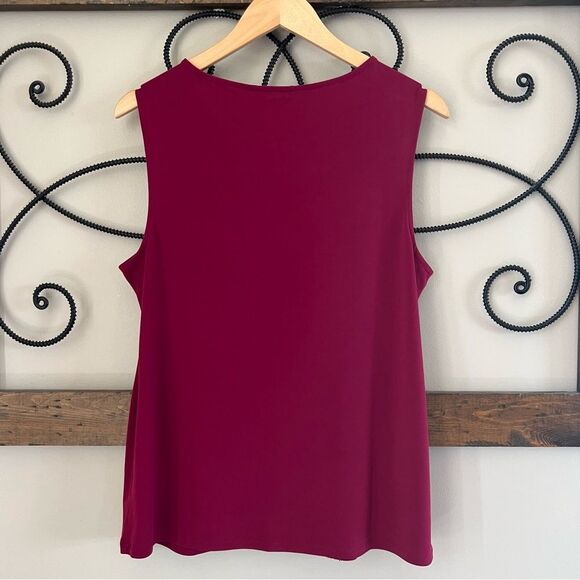 Banana Republic Sleeveless Berry Red Lace Trim Blouse Size M - Picture 3 of 10